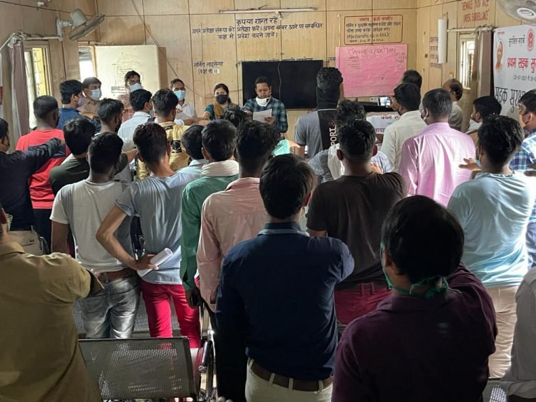 वाहन चालकों को दिया फर्स्ट रिस्पांडर का प्रशिक्षण