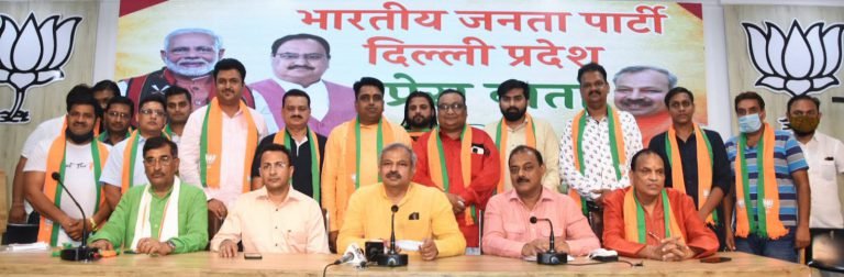 व्यापारियों के साथ सौतेला व्यवहार कर रही है दिल्ली सरकार : आदेश गुप्ता