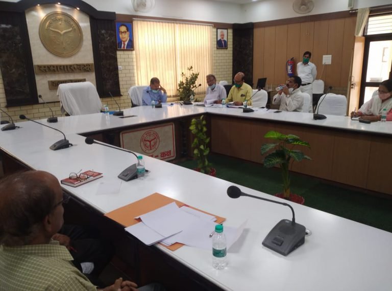 मुख्य विकास अधिकारी की अध्यक्षता में हुई जिला पर्यावरण समिति की बैठक