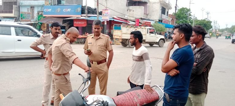 धौलाना पुलिस ने चलाया वाहन चेकिंग अभियान
