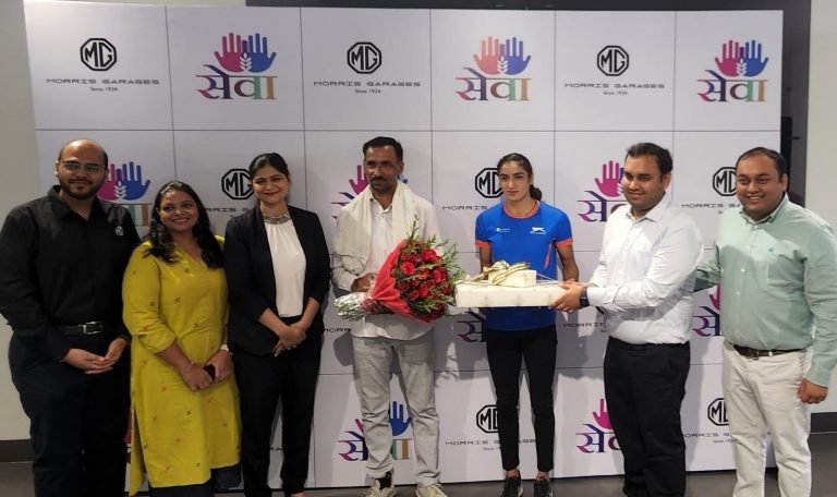 एम जी ने खेल जगत से जुड़ी महिलाओं को अपना समर्थन दिया, एथलीट रूपल चौधरी के साथ साझेदारी की