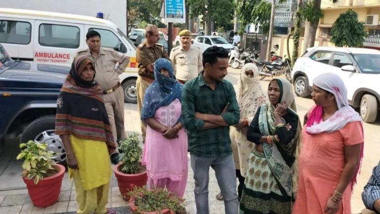 हवालात से बाहर निकलते ही अधेड़ की मौत, परिजनों ने किया हंगामा