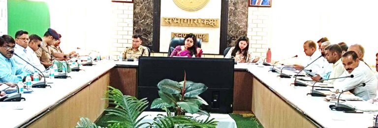 गढ़ गंगा कार्तिक पूर्णिमा मेले की तैयारियों को लेकर डीएम, एसपी नें दिए निर्देश