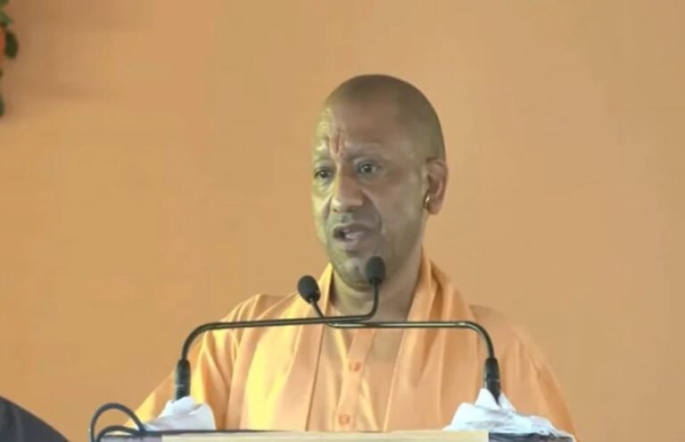 सीएम योगी आदित्यनाथ का गाजियाबाद में बयान: टेक्नालॉजी हमसे संचालित हो, हम टेक्नोलॉजी से नहीं