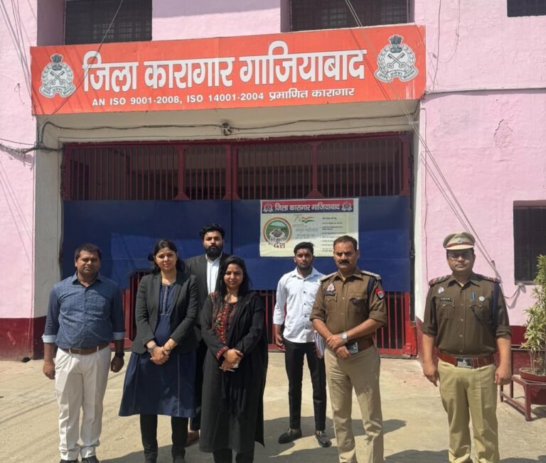 आर्थिक रूप से कमजोर बन्दियों को प्रदान की गयी निशुल्क विधिक सहायता – अपर जिला जज