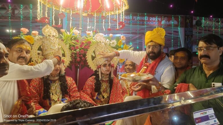 धूमधाम के साथ निकाली गई गुलावठी मे श्रीराम बारात, जगह-जगह हुई फूलो की वर्षा