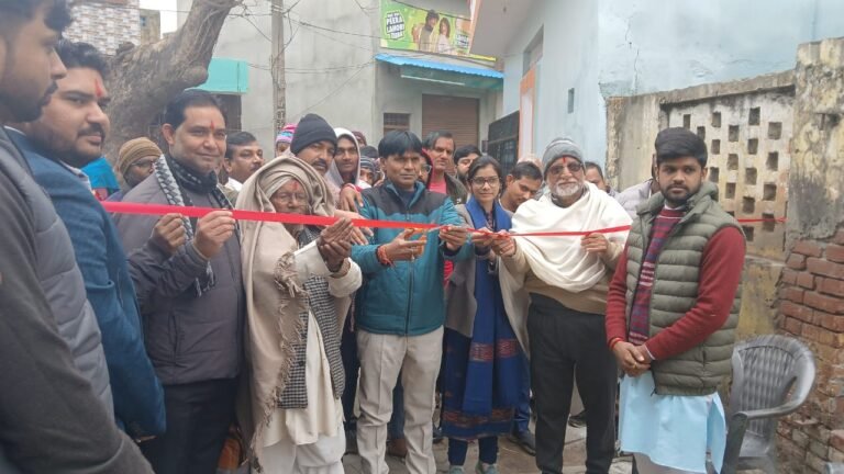 नववर्ष के पहले दिन नवनिर्मित सीसी रोड का हुआ लोकार्पण