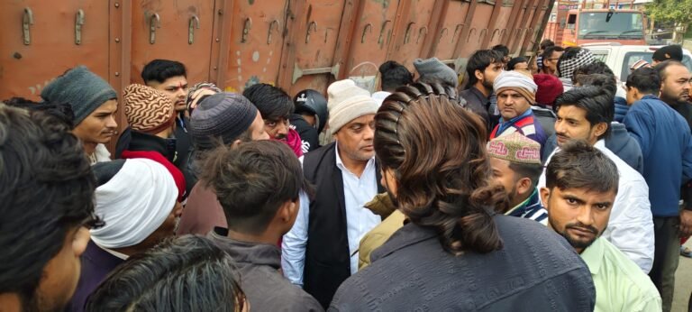 ट्रक ने 6 वर्षीय मासूम को कुचला , दर्दनाक मौत।