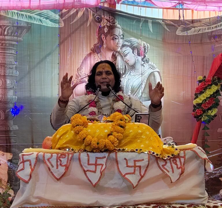 सती चरित्र,झड़-भरत चरित्र और ध्रुव चरित्र की कथा सुन भाव-विभोर हुए भक्त