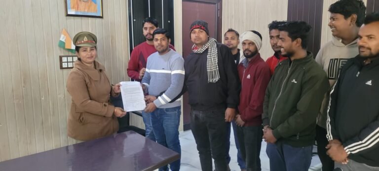 राष्ट्रीय बजरंग दल ने कोतवाल को सोपा ज्ञापन