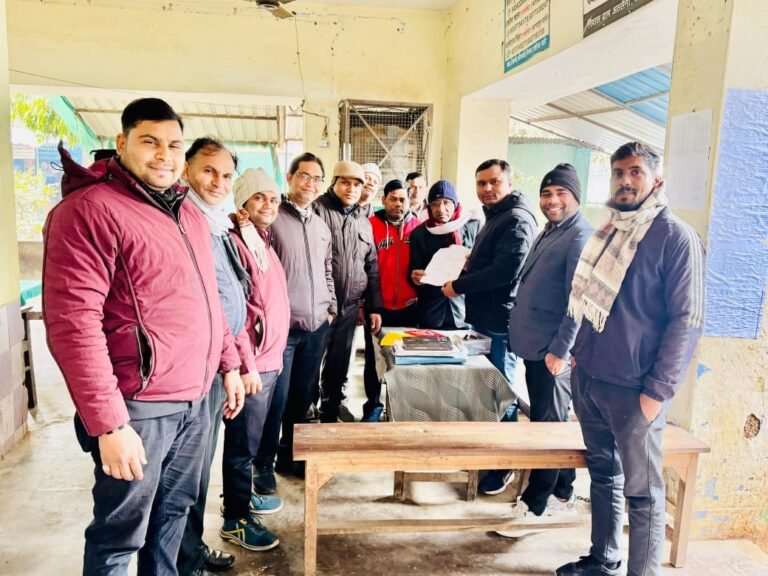 गढ़ बार एसोसिएशन के अध्यक्ष और सचिव पद पर प्रत्याशियों में होगा सीधा मुकाबला