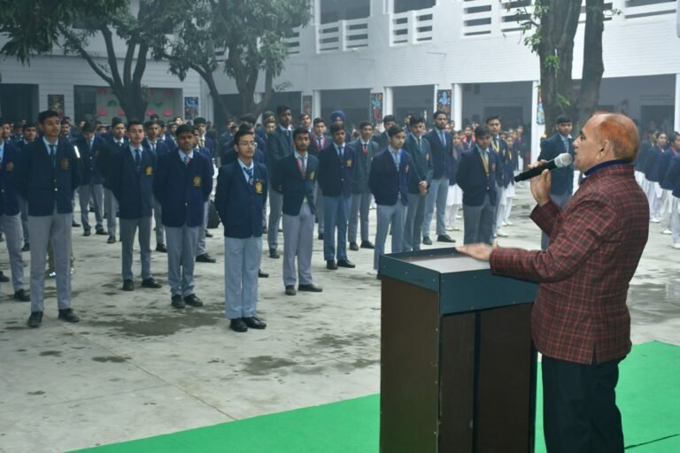 यातायात सुरक्षा माह के तहत जागरूक किया गया
