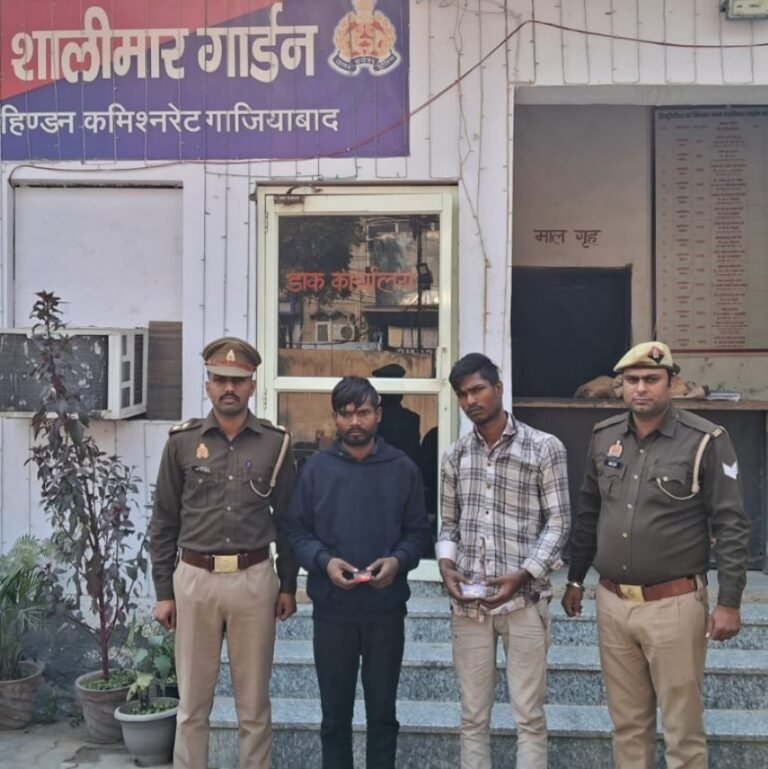 रेकी कर घरों में चोरी करने वाले गिरोह के दो बदमाश गिरफ्तार