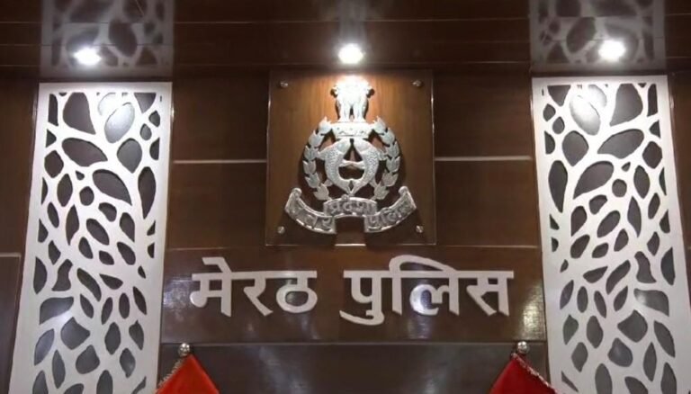 मेरठ में एक ही परिवार के पांच लोगों की हत्या , पुलिस बोली रंजिशन हत्याएं की गई