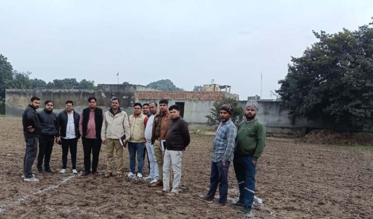 बहसूमा चैयरमैन ने कराया अतिक्रमण पर पैमाइश