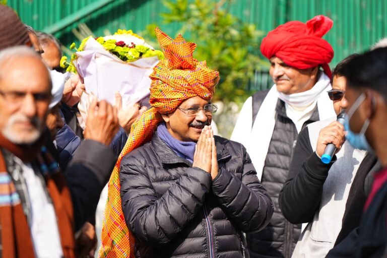 प्रधानमंत्री और भाजपा नेताओं को बताना चाहिए कि दिल्ली के जाट समाज को ओबीसी लिस्ट में कब शामिल किया जाएगा?- केजरीवाल