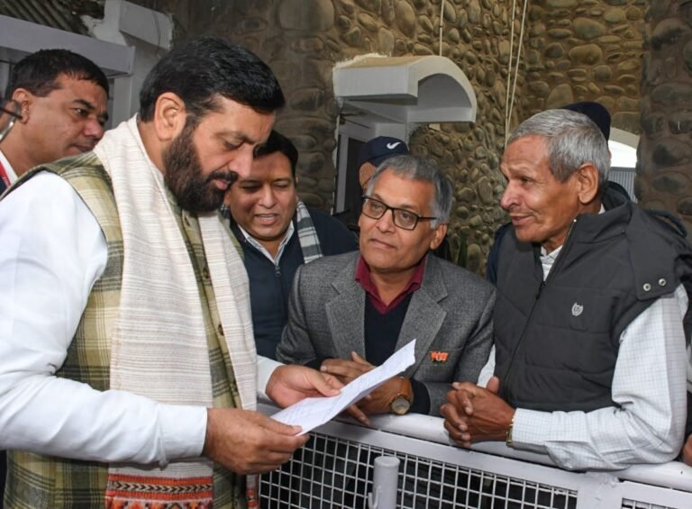 हरियाणा के वरिष्ठ नागरिक सरकारी खर्च पर कर सकेंगे महाकुंभ तीर्थ के दर्शन