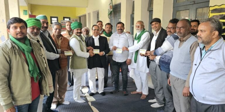 भाकियू कार्यकर्ताओं ने दसवें दिन भी धरना जारी रखा