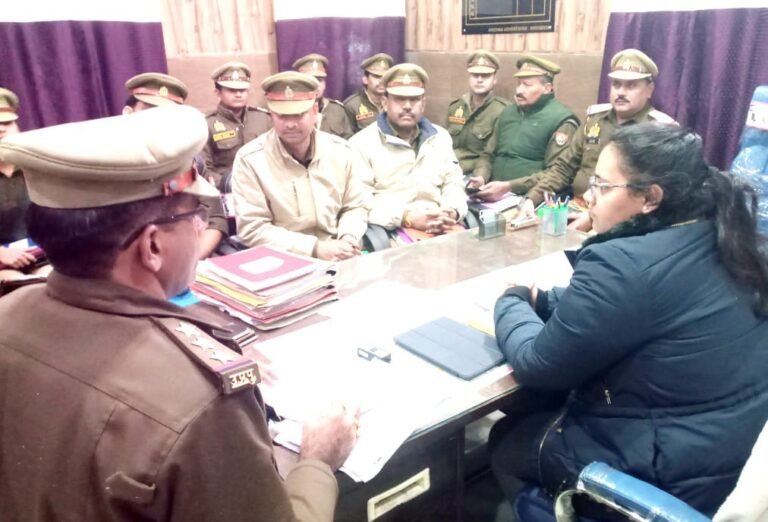 महिला से जुड़े अपराधों में लापरवाही ना करें : सीओ
