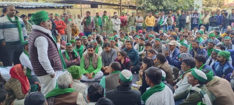 सर्दी के मौसम में ग्यारह दिनों से चल रहा बेमियदी धरना हुआ समाप्त