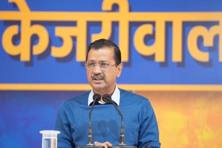 हमने लगभग सभी कॉलोनियों में सीवर की लाइन बिछाई है, अब इन सीवर की पाइपलाइन को घरों से जोड़ा जा रहा है- केजरीवाल