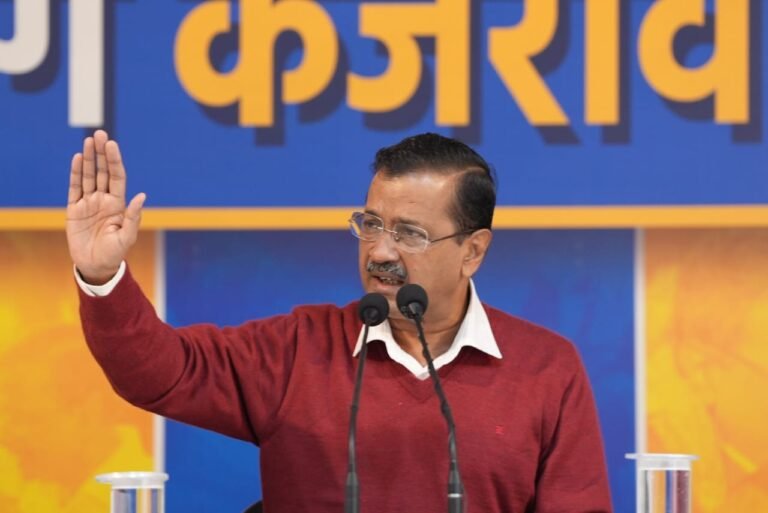 हरियाणा के सीएम पानी पर राजनीति न करें, केस करना है तो कर दें, लेकिन मैं दिल्ली की जनता को मरने नहीं दूंगा- केजरीवाल