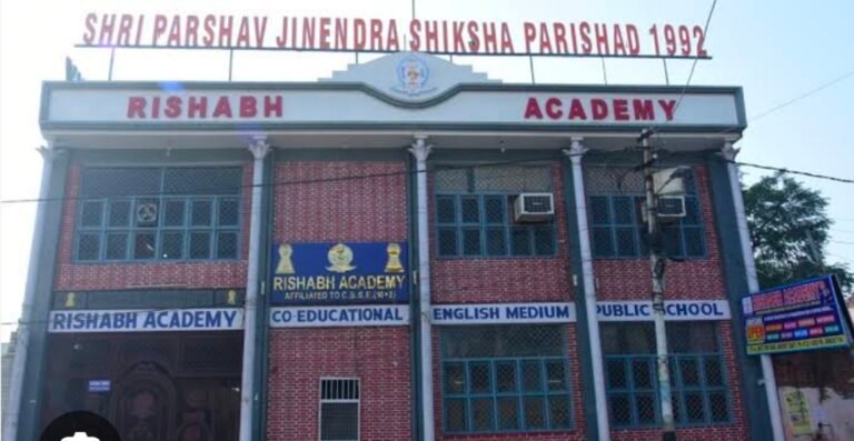ऋषभ की सुनवाई से जज ने खुद को किया अलग