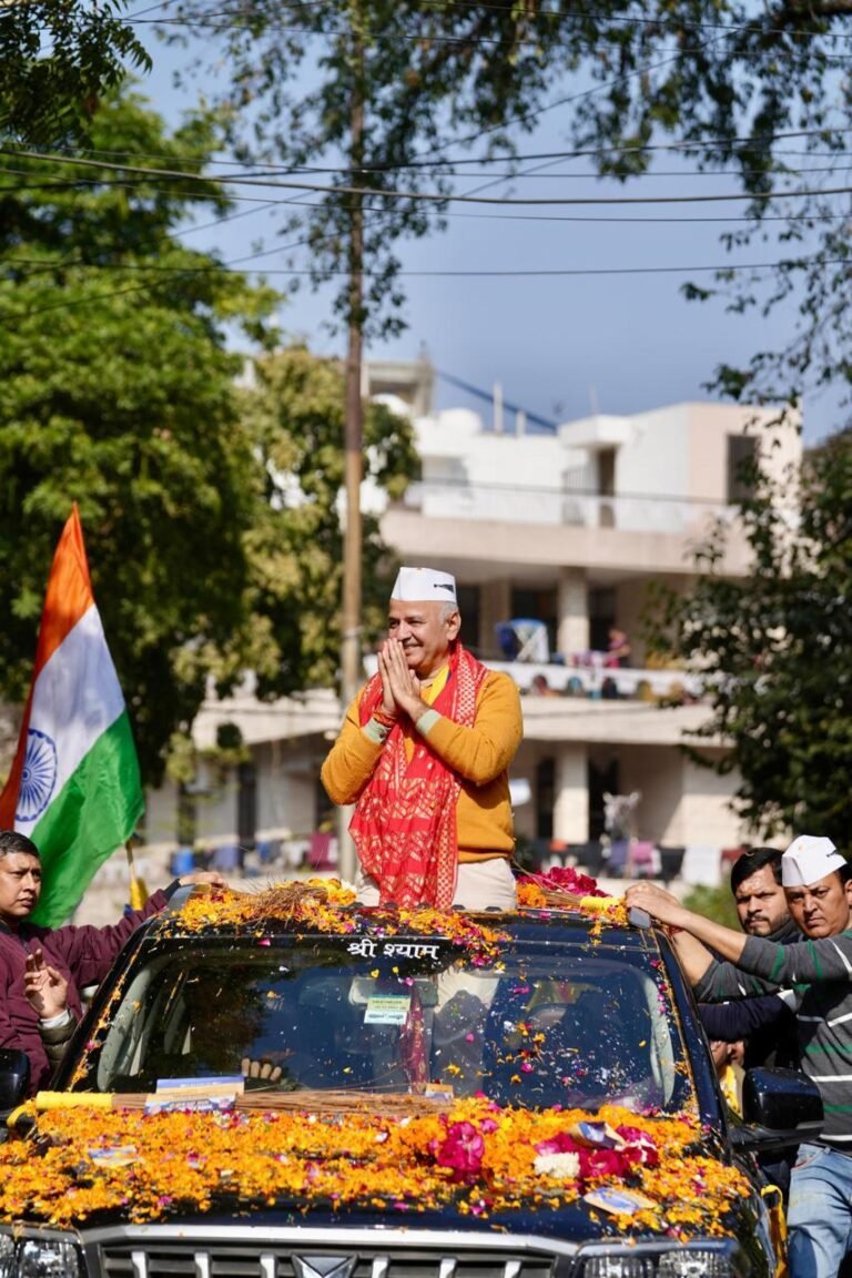 जंगपुरा से ‘‘आप’’ प्रत्याशी मनीष सिसोदिया ने निकाली विशाल बाइक रैली, जनता का मिला जबरस्त समर्थन