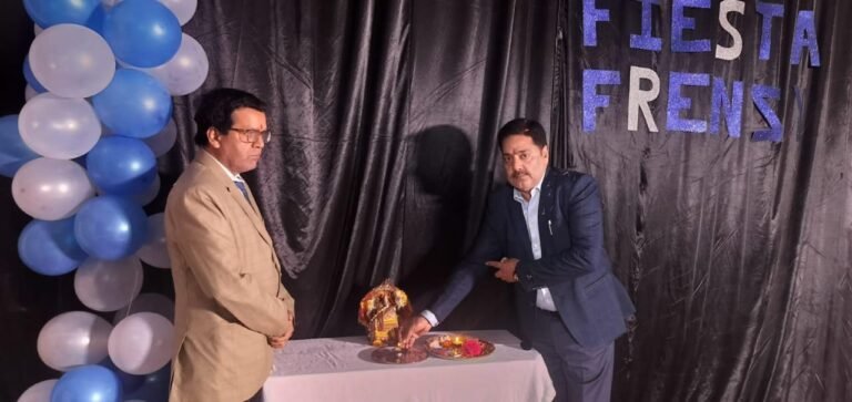 डीपीएम सीनियर सेकेंड्री पब्लिक स्कूल में कक्षा 12 के छात्र-छात्राओं की फेयरवेल पार्टी का आयोजन