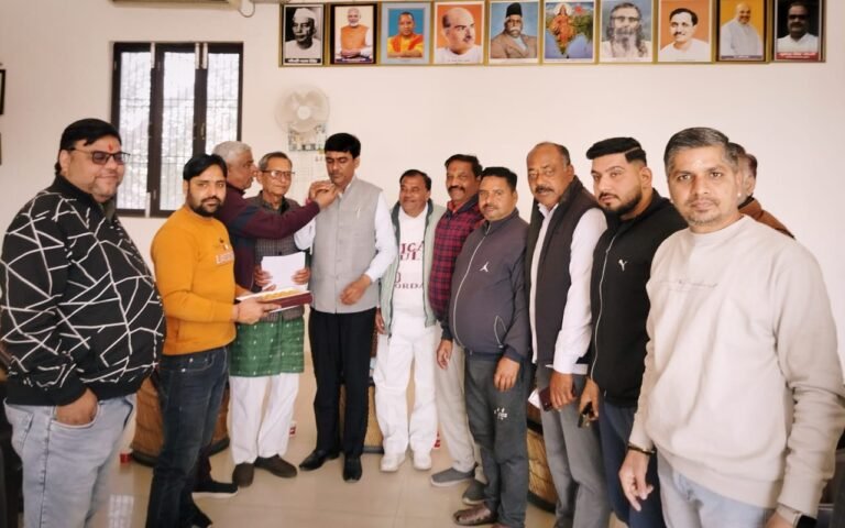 दिल्ली में लोकतंत्र की जीत हुई, हरेंद्र सिंह तेवतिया