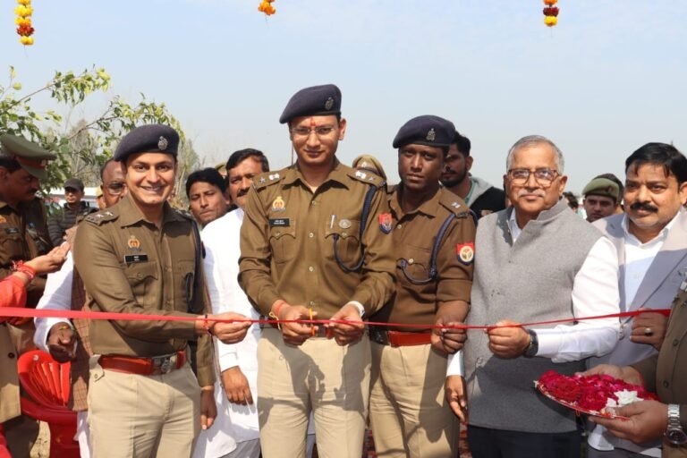 एसएसपी द्वारा थाना कोतवाली देहात क्षेत्रान्तर्गत नवनिर्मित पुलिस चौकी दरियापुर का फीता काटकर किया गया उद्घाटन