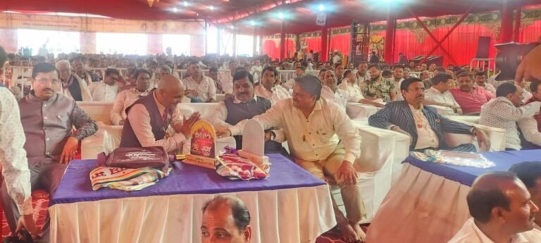राजधानी दिल्ली से गिरनार की 1500 किमी लंबी अहिंसा धर्म पद यात्रा में भगवान नेमिनाथ की प्रतिमा विराजित अहिंसा रथ के होंगे दर्शन