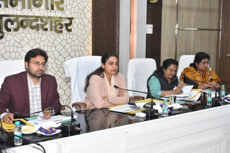 डीएम की अध्यक्षता में राष्ट्रीय स्वास्थ्य मिशन की बैठक हुई सम्पन्न