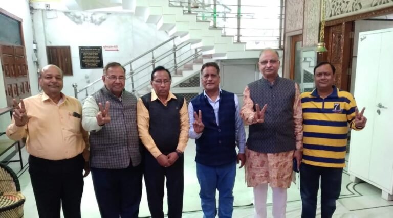 दिगम्बर जैन समाज के चुनाव मे पुनः अनिल जैन निर्विरोध अध्यक्ष निर्वाचित हुए