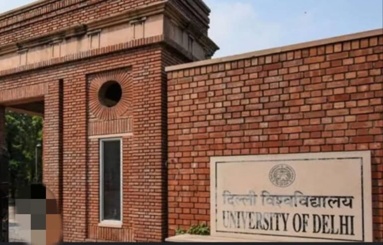 डीयू में मनुस्मृति और बाबरनामा जैसे किसी भी अध्ययन की नहीं है कोई योजना: कुलपति प्रो. योगेश सिंह 