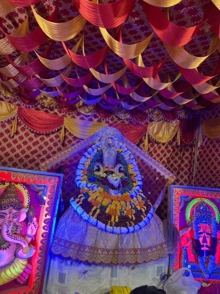 लक्ष्य के जन्मदिवस के उपलक्ष में यमुना विहार में किया गया खाटू श्याम का जागरण