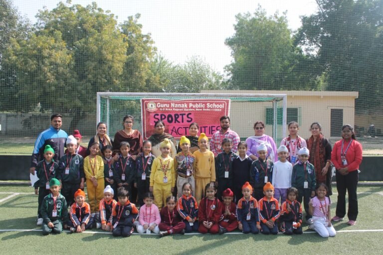गुरु नानक पब्लिक स्कूल राजौरी गार्डन में प्राइमरी के छात्रों ने मनाया “खेल – दिवस”