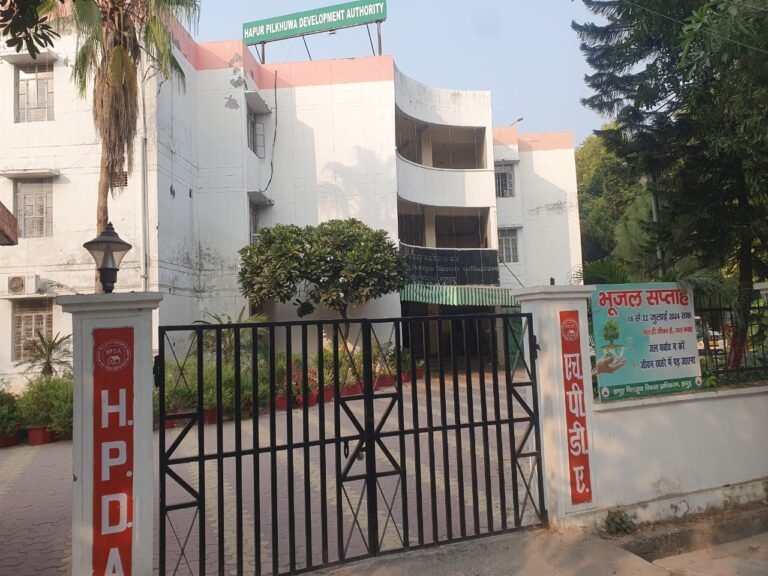 सरकार की नीति शासन के नियम पर भारी साहब का सिस्टम …..