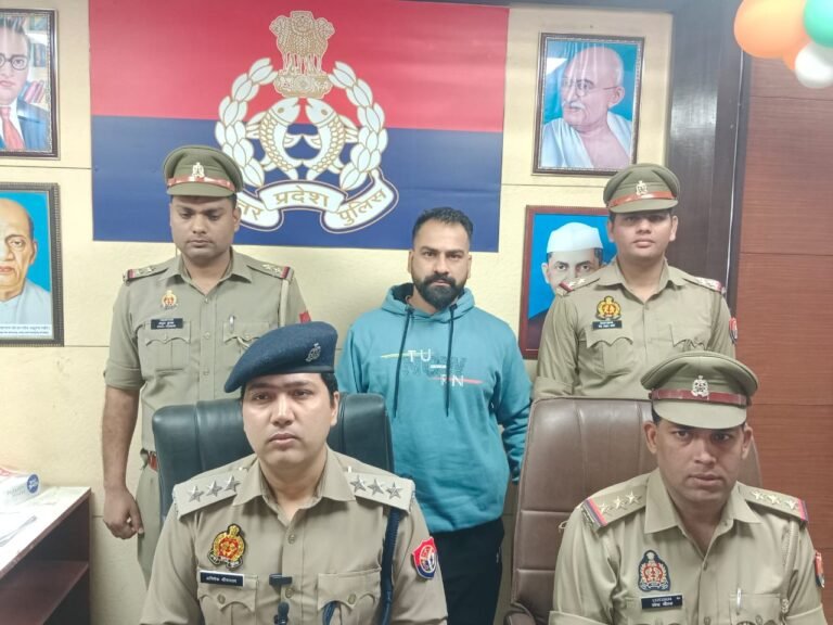 पुलिस ने 24 घंटे हत्या का किया ख़ुलासा, आरोप गिरफ़्तार
