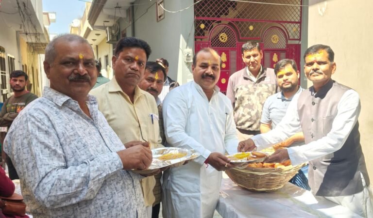 गुलावठी मे भंडारे के साथ हुआ अखंड रामायण पाठ का समापन