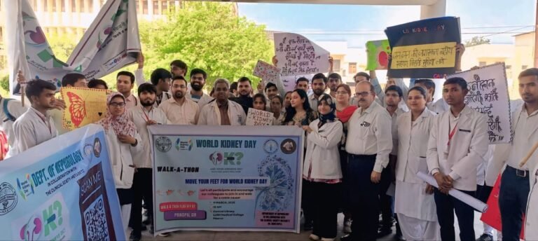 लाला लाजपत राय स्मारक मेडिकल कॉलेज मेरठ में विश्व किडनी दिवस मनाया