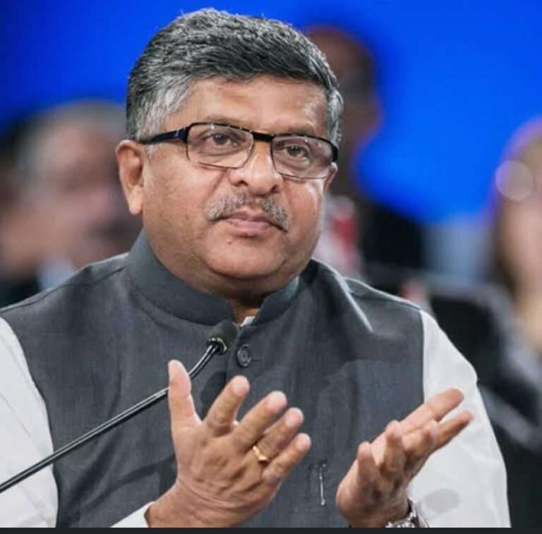 रेखा गुप्ता लम्बे समय तक नगर निगम पार्षद रही हैं और उसी का परिणाम है की उन्होने दिल्ली सरकार का बजट 2025-26 प्रस्तुत करते हुए दिल्ली नगर निगम को उचित फंड वृद्धि दी है — दिल्ली भाजपा प्रवक्ता
