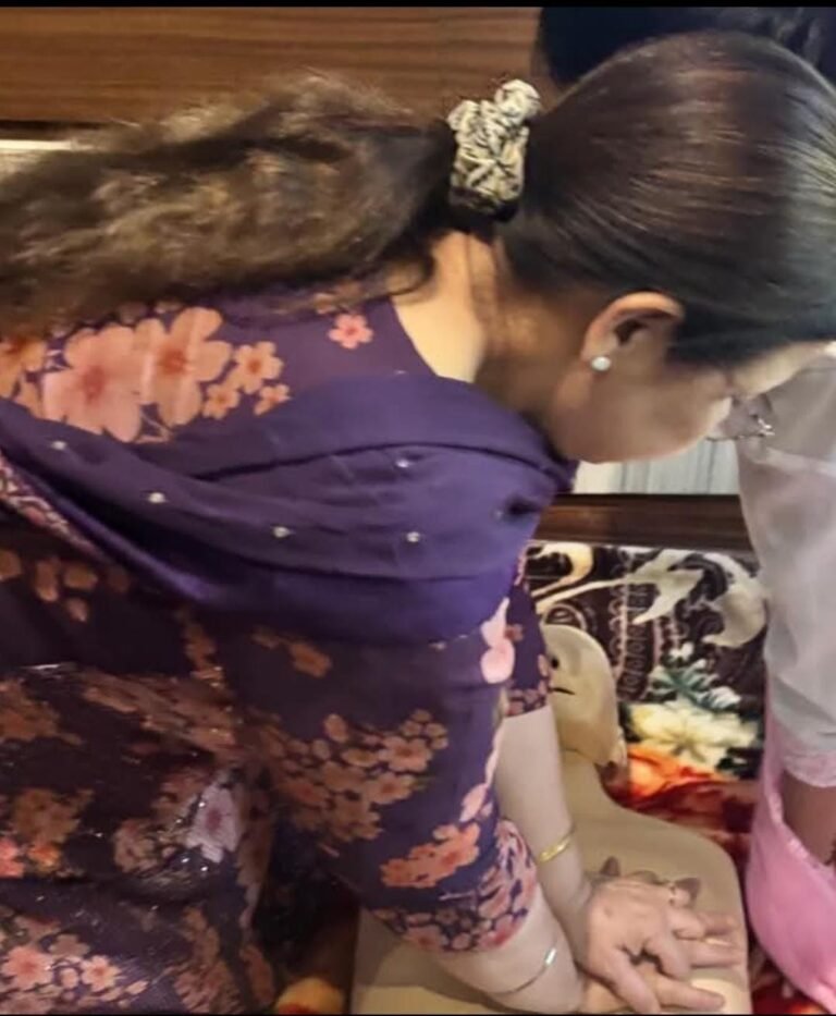 गुरु नानक पब्लिक स्कूल राजौरी गार्डन में प्रार्थमिक चिकित्सा- कार्यशाला आयोजन किया गया