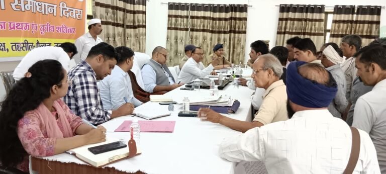 जनपद की तीनों तहसीलों में संपूर्ण समाधान दिवस हुआ सम्पन्न