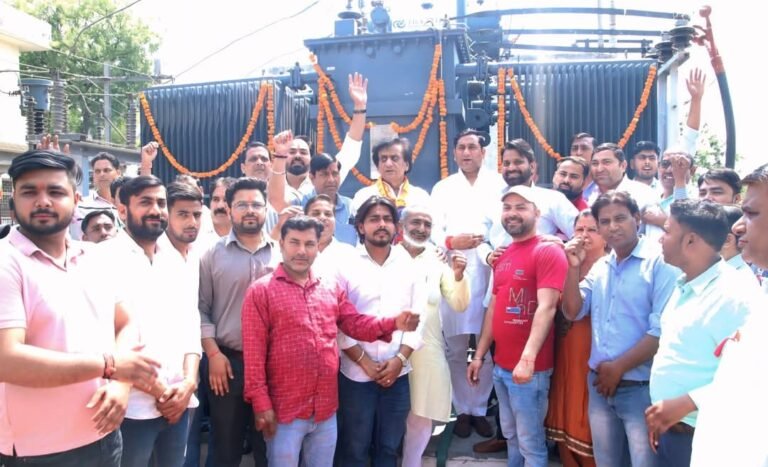राज्यमंत्री सोमेंद्र तोमर ने किया आर०डी०एस०एस० योजना के अंतर्गत विद्युत प्रणाली सुदृढ़ीकरण एवं विभक्तिकरण कार्य का शुभारंभ