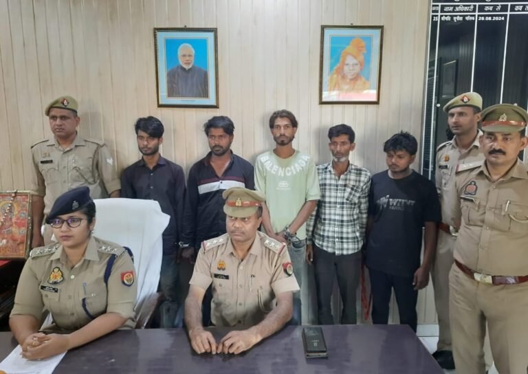गुलावठी पुलिस ने वाहनों से सामान चोरी करने वाला गैंग दबोचा, माल बरामद