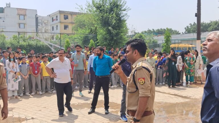 गाजियाबाद में अग्निसुरक्षा को लेकर चला विशेष अभियान, 654 लोग हुए जागरूक