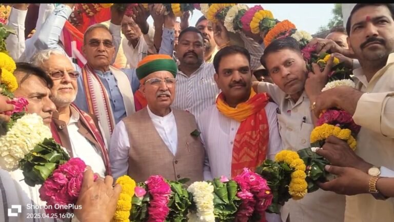 सैदपुर में डॉ. अंबेडकर की प्रतिमा का अनावरण, केंद्रीय मंत्री अर्जुन मेघवाल रहे मुख्य अतिथि