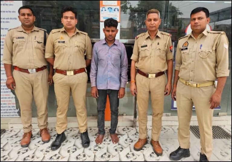 हत्या में फरार चल रहे 25 हजारी को पुलिस ने किया गिरफ्तार