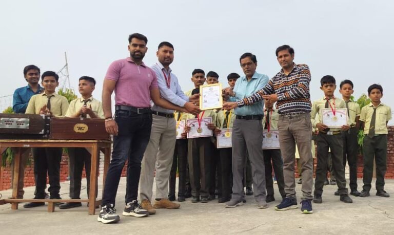 डीपीएम पब्लिक स्कूल के छात्रों ने प्रकृति फाउंडेशन की खेल प्रतियोगिता में लहराया परचम